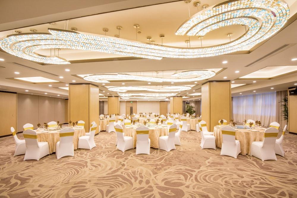שנגחאי Jin Jiang Pine City Hotel מראה חיצוני תמונה