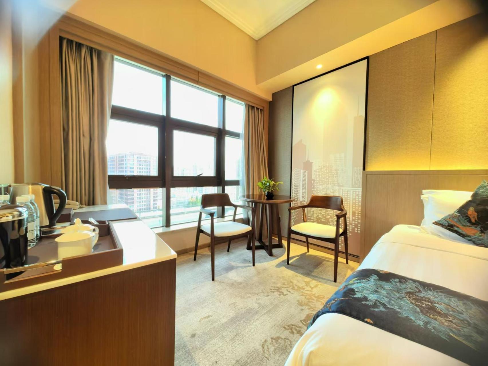 שנגחאי Jin Jiang Pine City Hotel מראה חיצוני תמונה