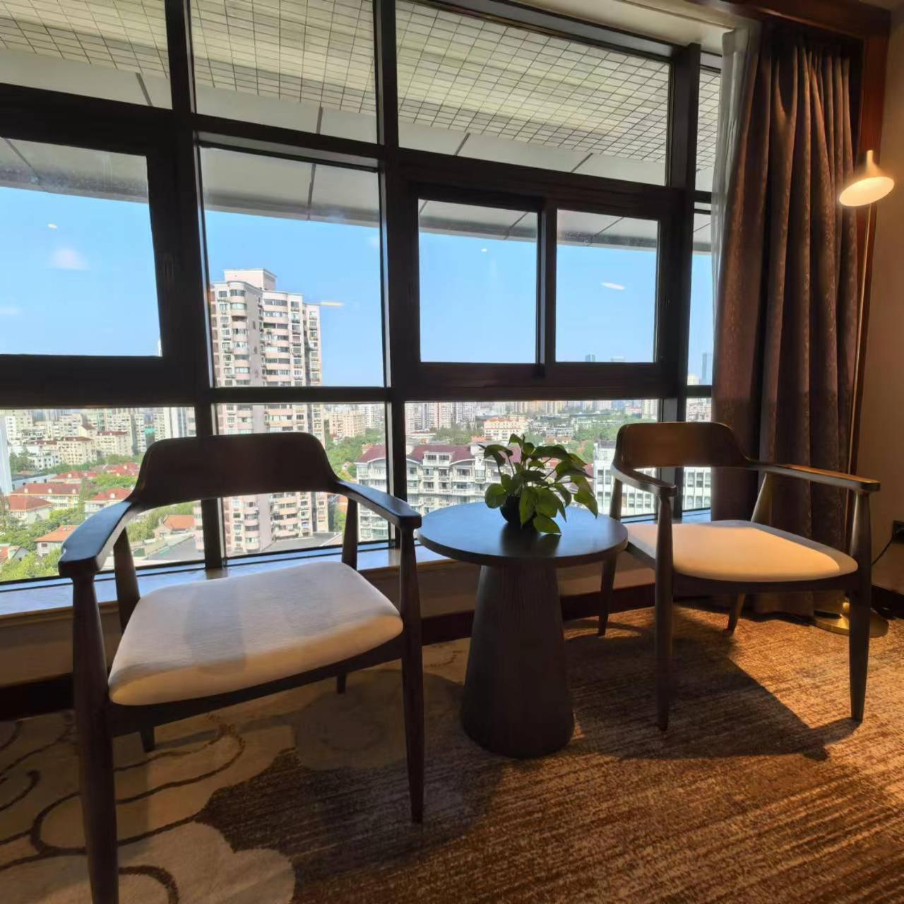 שנגחאי Jin Jiang Pine City Hotel מראה חיצוני תמונה