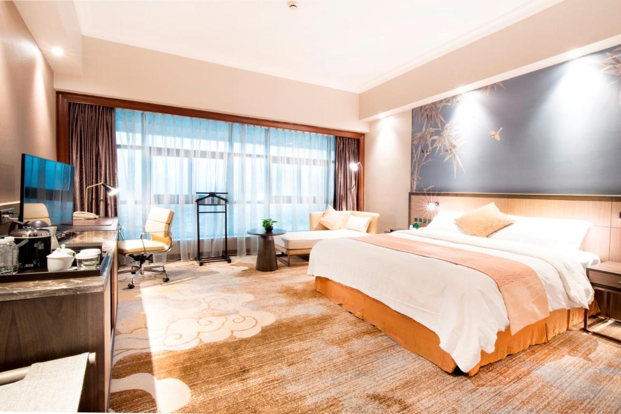 שנגחאי Jin Jiang Pine City Hotel מראה חיצוני תמונה