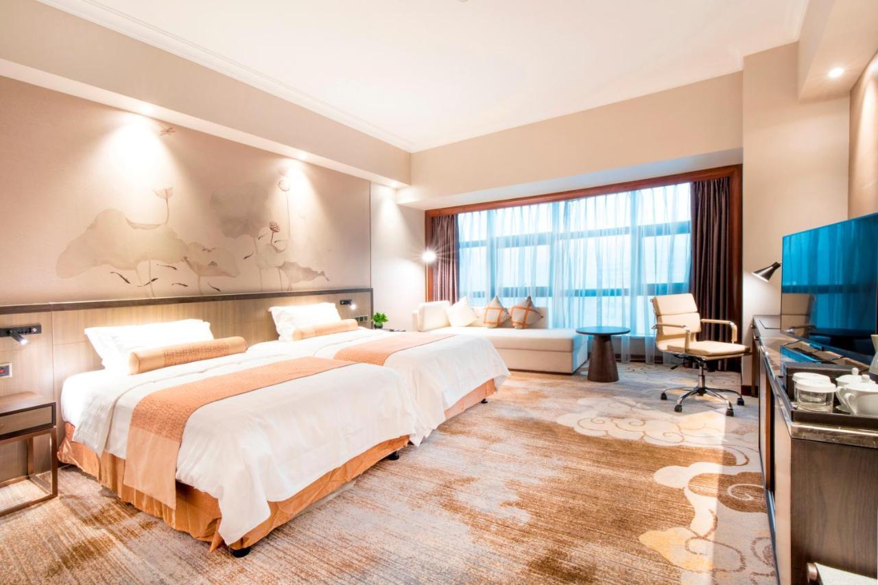 שנגחאי Jin Jiang Pine City Hotel מראה חיצוני תמונה